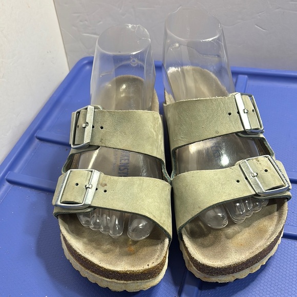Birkenstock Gray Double Strap Sandals Sz 7/38 Has small stain on Side See Pics - Picture 1 of 7